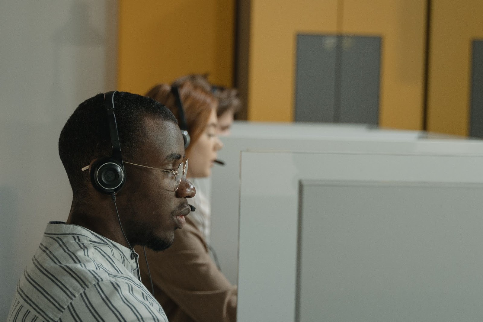 How to Start a Call Center: Processes, Tips, and Tools